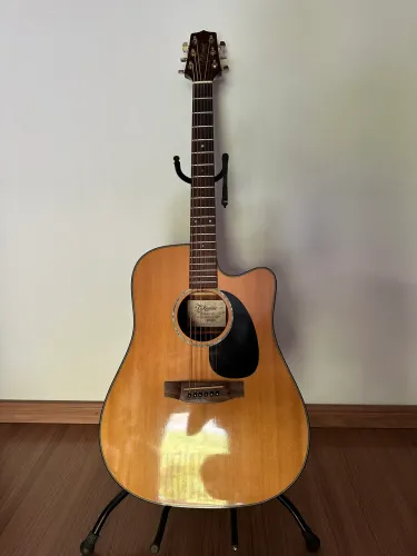 Vendo violão takamine EG340!