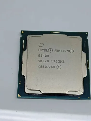 Pentium Gold G5400 3.7 GHZ
