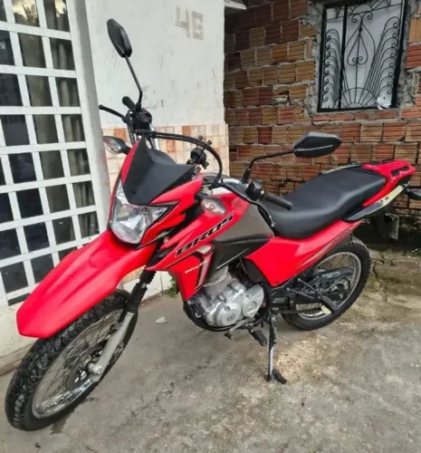Vendo moto Broz 160 barata 