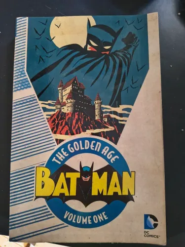 HQ Batman Primeiras estórias.
