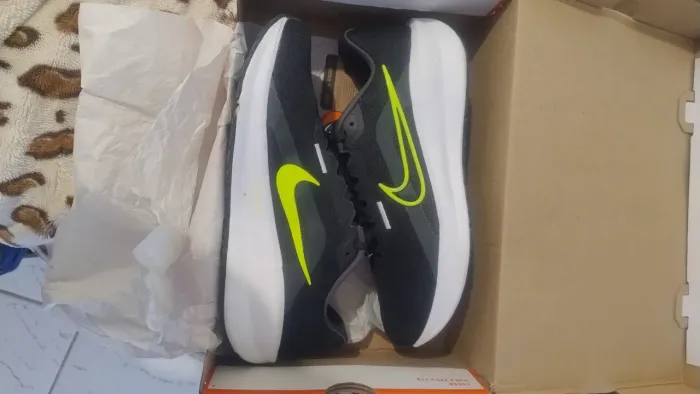Tênis Nike Downshifter 13 novo Tam 42 brasil