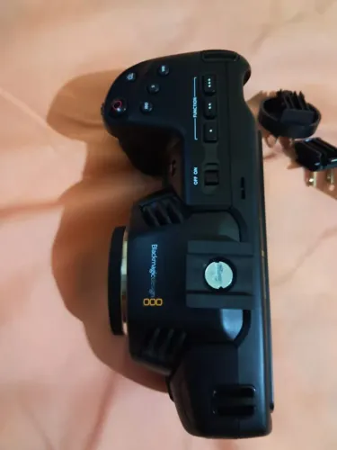Vendo câmera 4K BLACKMAGIC