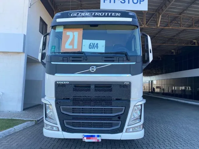 Volvo FH 540 6x4T Globetrotter  2021 Tracbel Seminovos Volvo
