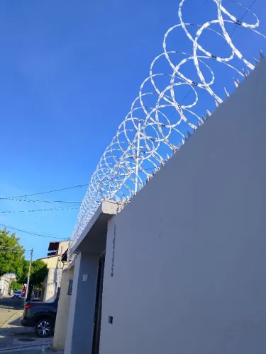  cerca elétrica cerca concertina cerca espiral chama no chat