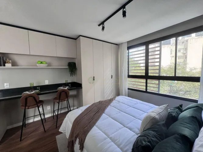 Apartamento Studio Mobiliado para Alugar no Centro de Florianópolis