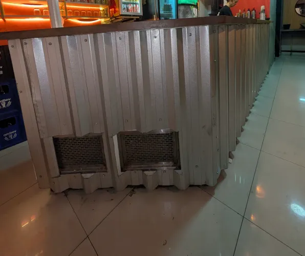 Balcão refrigerado sob medida