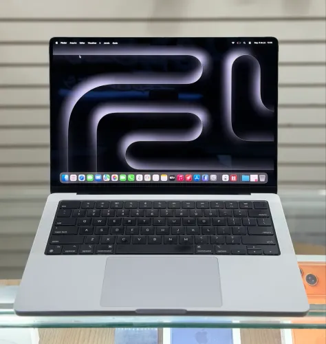 Macbook pro 14 polegadas chip m3 pro 18gb / 512gb bateria 99% LOJA FÍSICA ( 16 / 512 )