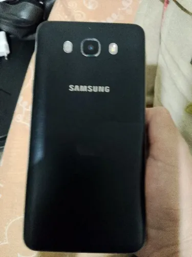 Celular Galaxy J7 2016