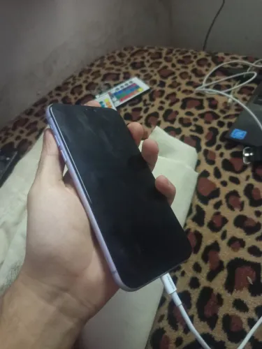iPhone 11 64 GB (faço Olx pay)