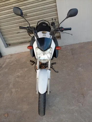Pra vender rápido só 8900 não tem menos