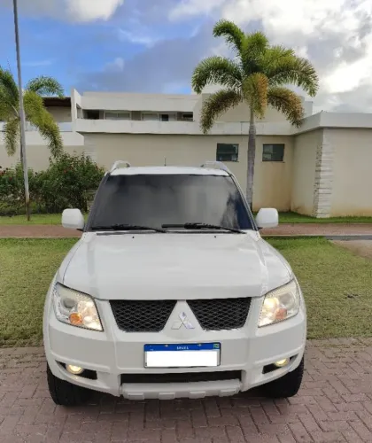 Mitsubishi Pajero TR4 2.0/ 2.0 Flex 16V 4X4 Aut. 2014