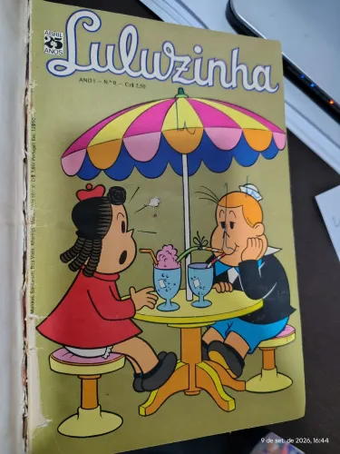 Encadernado com 9 gibis da Luluzinha, anos 1975 e 1976, em bom estado. Oportunidade!