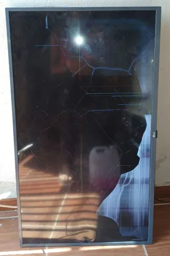 SMARTV LG 43LM6300PSB TELA QUEBRA PARA TÉCNICOS, ÁUDIO OK!.