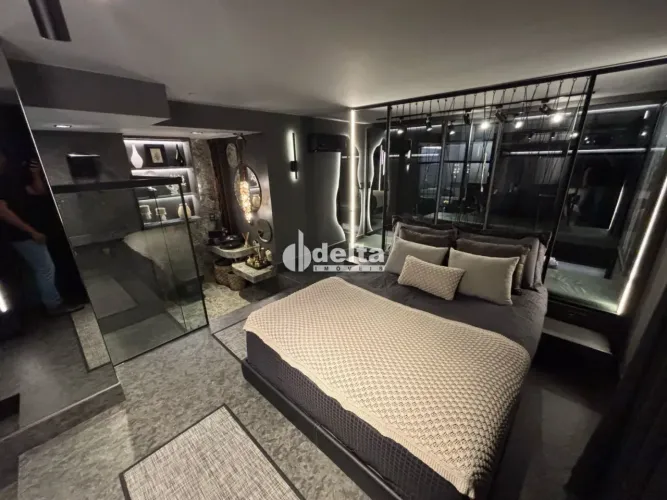 Apartamento com 1 suíte, disponível para locação no bairro Patrimônio em Uberlândia-MG.