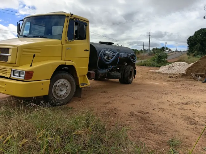 Vende se caminhão mecede