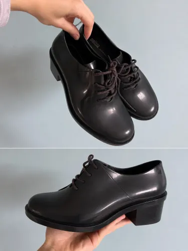 Melissa Dubrovka Oxford preto 36