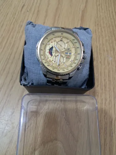 Relógio Casio Edifice Ef-558d-7avudf Cronógrafo série ouro