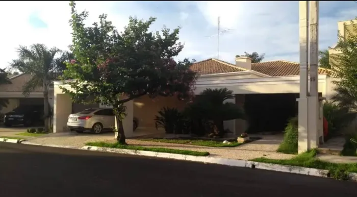 Casa para aluguel em Condomínio Fechado com 3 quartos (2 suítes) - Araçatuba-SP