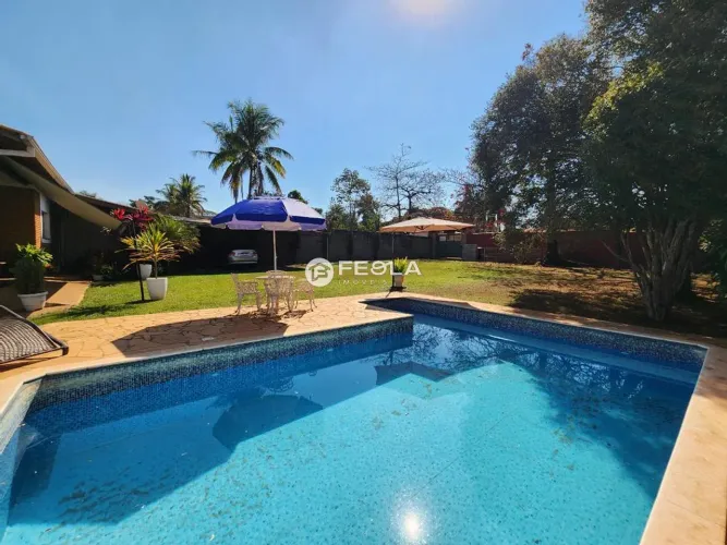 Chácara à venda em Nova Odessa, Recanto do Guaraparí, com 3 quartos, com 1100 m²