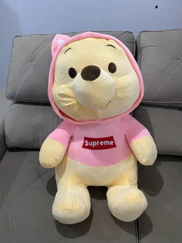 Pelúcia Mega Pooh Supreme
