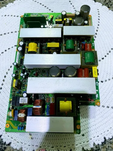 Fonte tv Philps 42pf7321/78