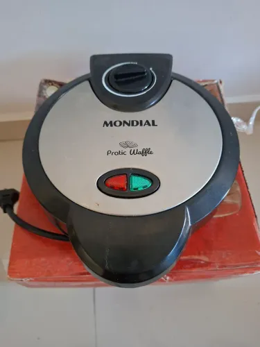 Vendo máquina de Waffle.