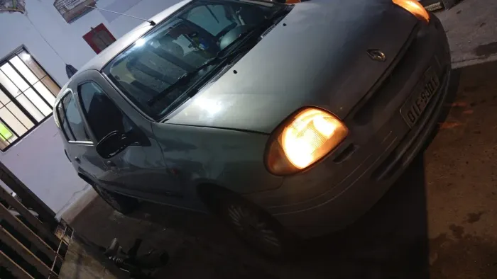 Renault Clio RL/ Jp/auth.1.0/1.0 Hi-power 16V 5P 2003