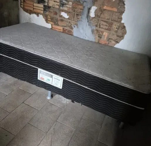 Cama box solteiro ortobom usada