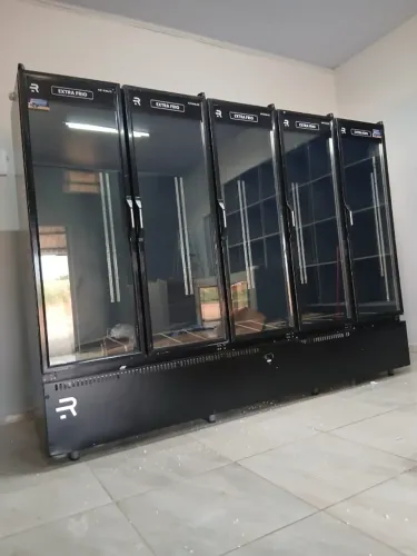 EXPOSITOR DE 5 PORTAS REFRIMATE