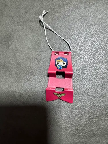 Brinde Kinder ovo mulher Maravilha suporte para celular