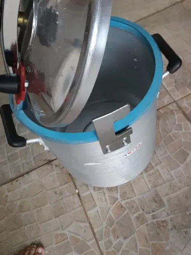 Panela de Pressão 30L Fulgor Semi Nova