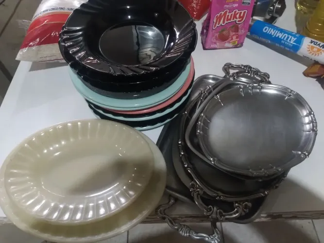 Pratos e bandeijas