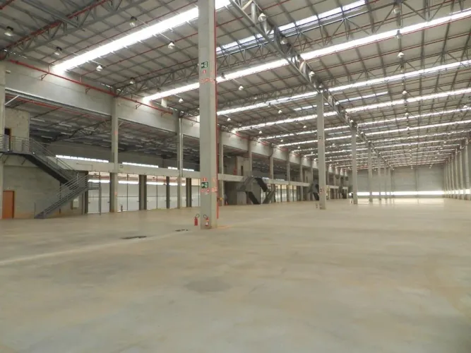 Galpão para alugar, 2700 m² por R$ 69.633,00/mês - Jardim Manchester (Nova Veneza) - Sumar