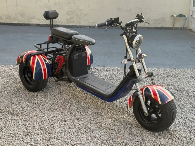 TRICICLO ELÉTRICO MOTO CHEFE X15 - CONFORTO, SEGURANÇA E ECONOMIA! ?