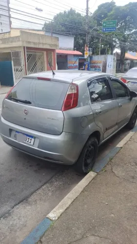 Fiat Punto Attractive 1.4 Fire Flex 8V 5P 2011