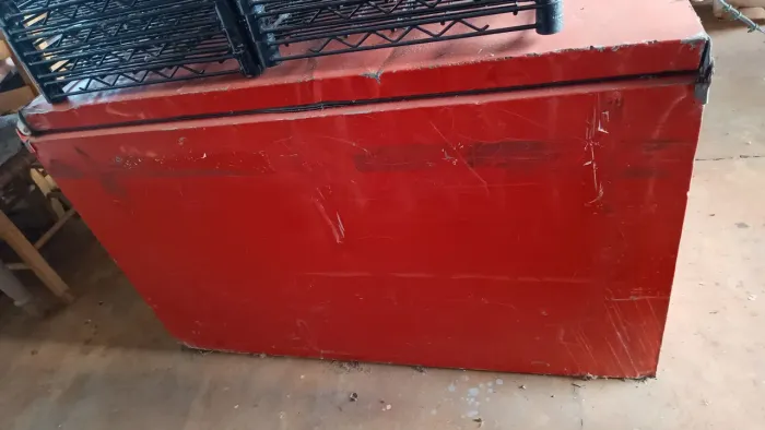 Freezer Horizontal Vermelho (Ideal para Bebidas ou Comércio)