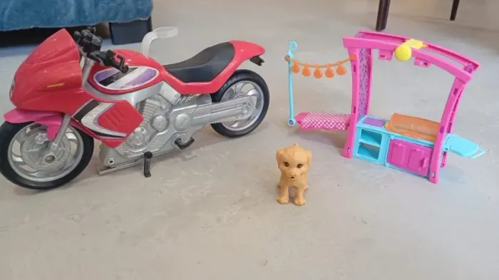 MOTO BARBIE / FOOD TRUCK POLLY