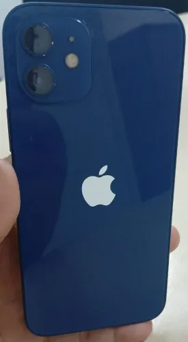 iPhone 12 azul
