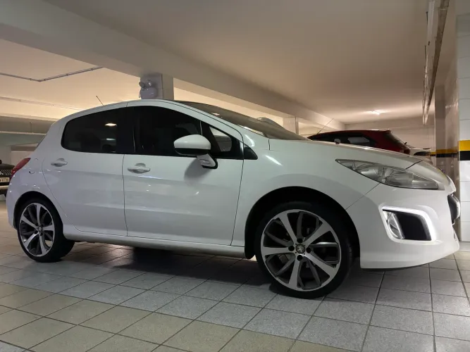 Peugeot 308 Active 1.6 Flex 16V 5P Mec. 2015