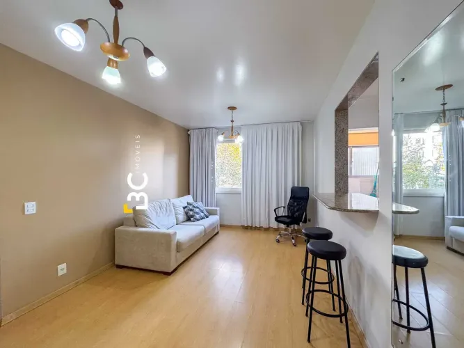 BC Imóveis aluga apartamento mobiliado de 50,13 m² , no Centro Histórico