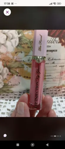 lip gloss too faced lip injection
