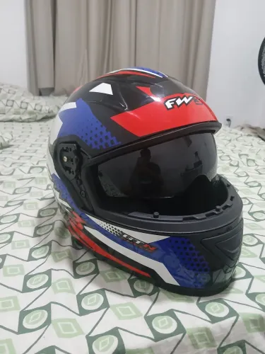 Capacete FW3