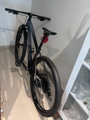 Oggi Agile Pro 2024 Carbono - Apenas 850km e Revisada