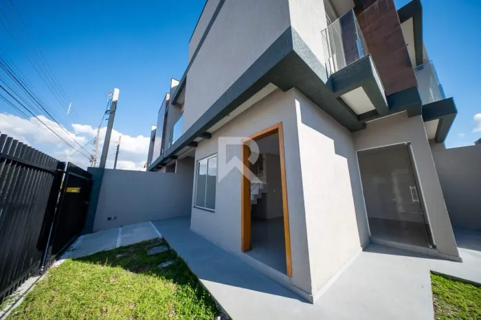 Sobrado Novo com Quintal e Churrasqueira, 3 Quartos e 2 Vagas à Venda, 98,66 m² - Campo Co