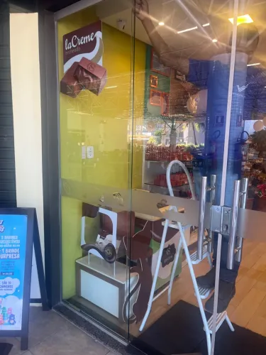 Vendo Porta de Vidro Vitrine