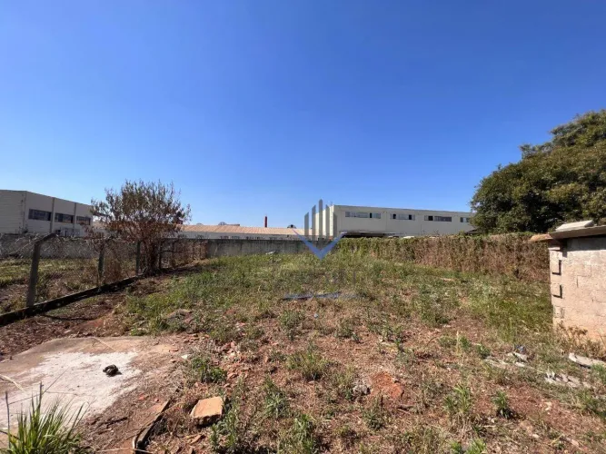 Terreno para alugar, 450 m² por R$ 2.100,00/mês - Vila Bertini - Americana/SP