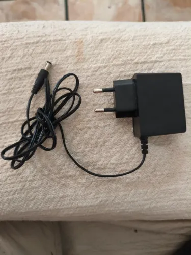 Fonte 12V 0.5A para câmera e outros