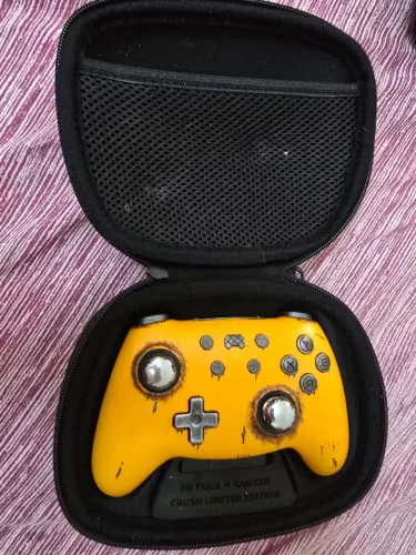 Controle Premium PB Tails  (Crush Defender Limited Edition + Case)