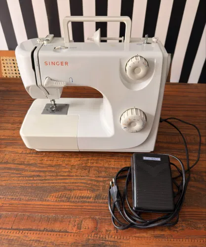 Singer R 8280 - Máquina De Costura (Usado, ótimo estado) BC, SC