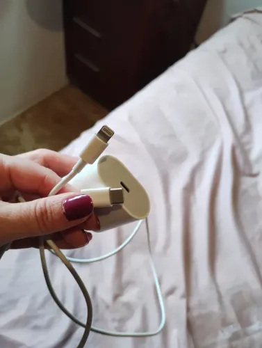 Carregador com cabo para iPhone 